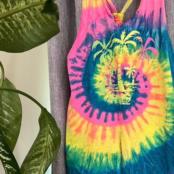 Sun Triangle Tie Dye Romper with Pockets and Knot/Open Back - Picture 3 of 4